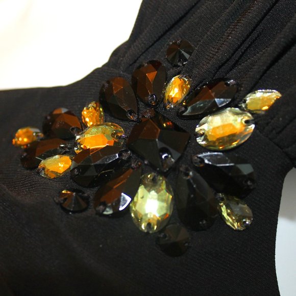 EUC! Beautiful Dress Barn, swirled bodice with jeweled embellishment, sz 6 - Picture 4 of 8